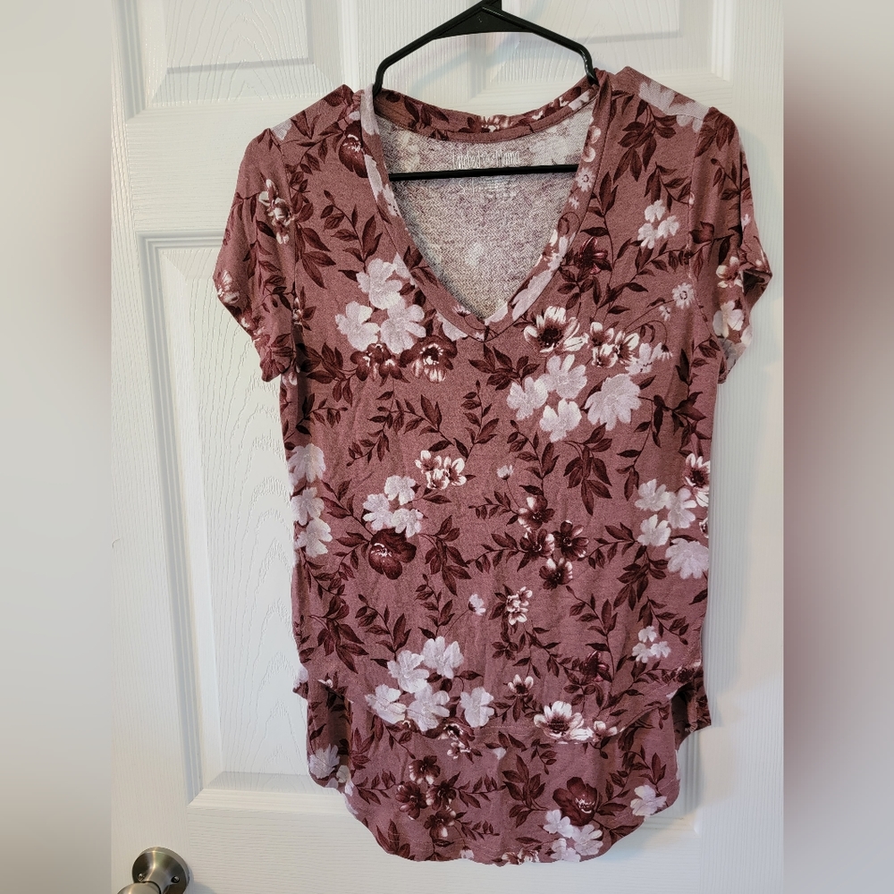 Small Latched Mama Nursing Top